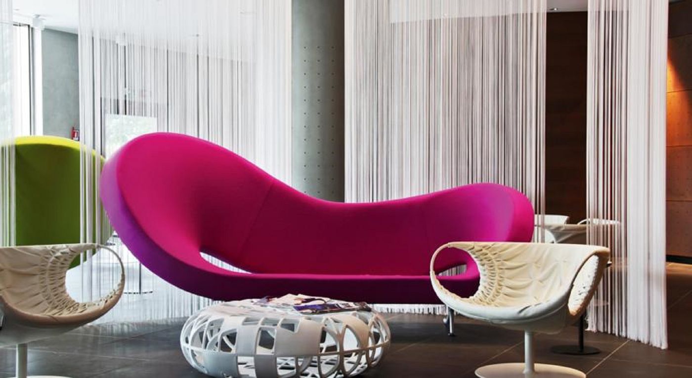 Best-Western-Plus-The-Hub-Hotel-Lobby-8