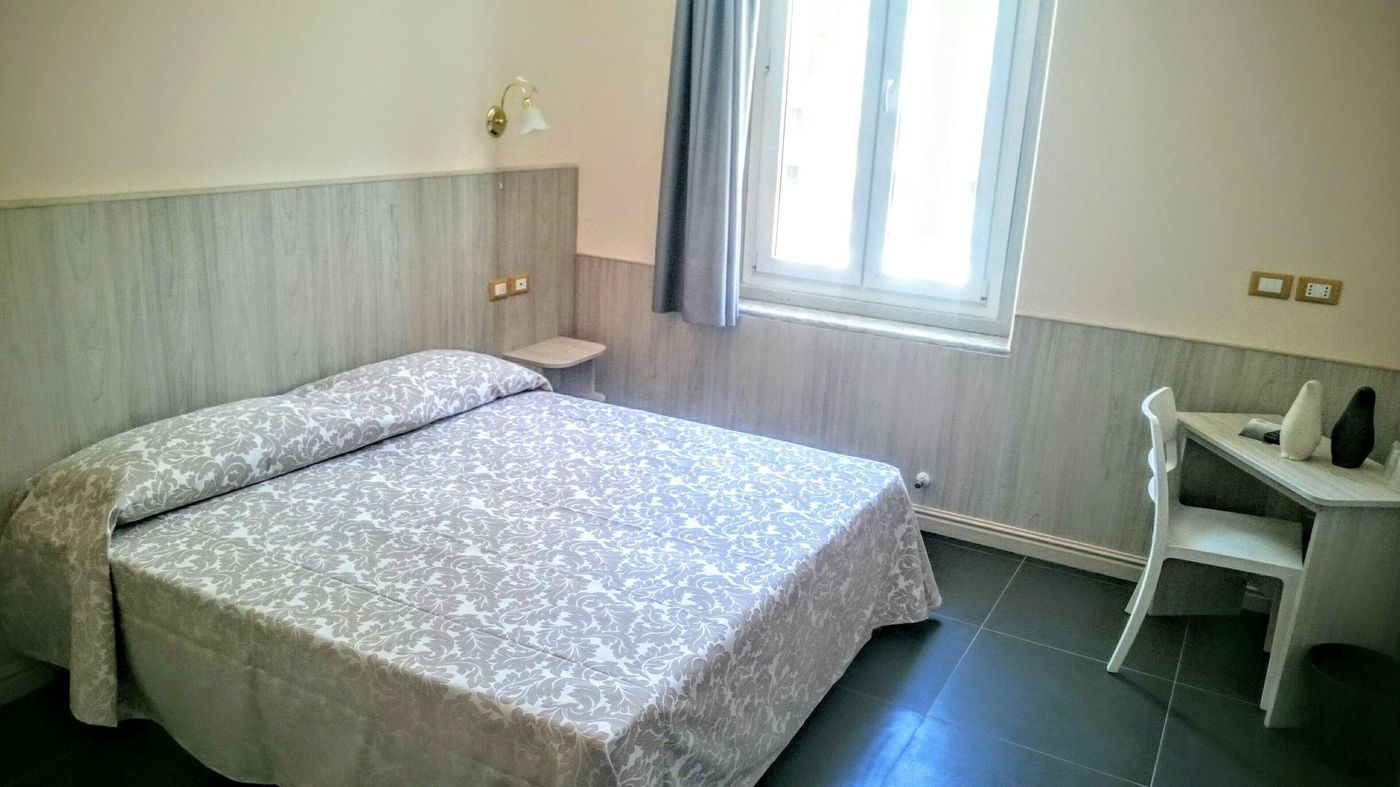 Hotel Cantore - Italy - GENOA - General view - 4