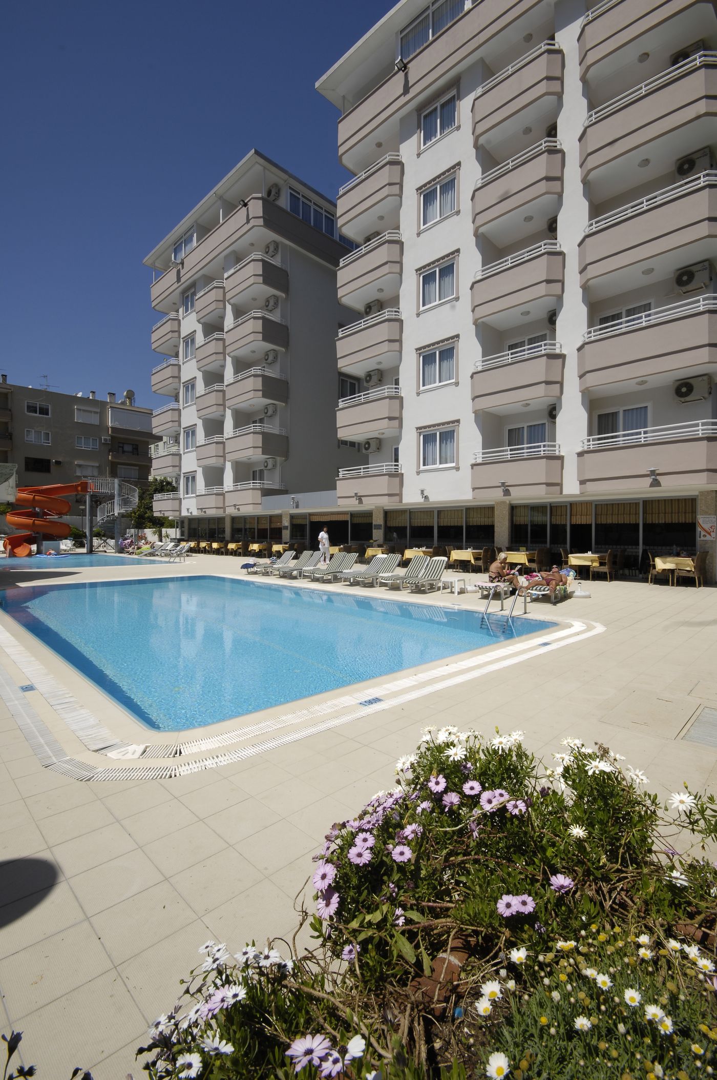 Sealine-Hotel-General-view-9