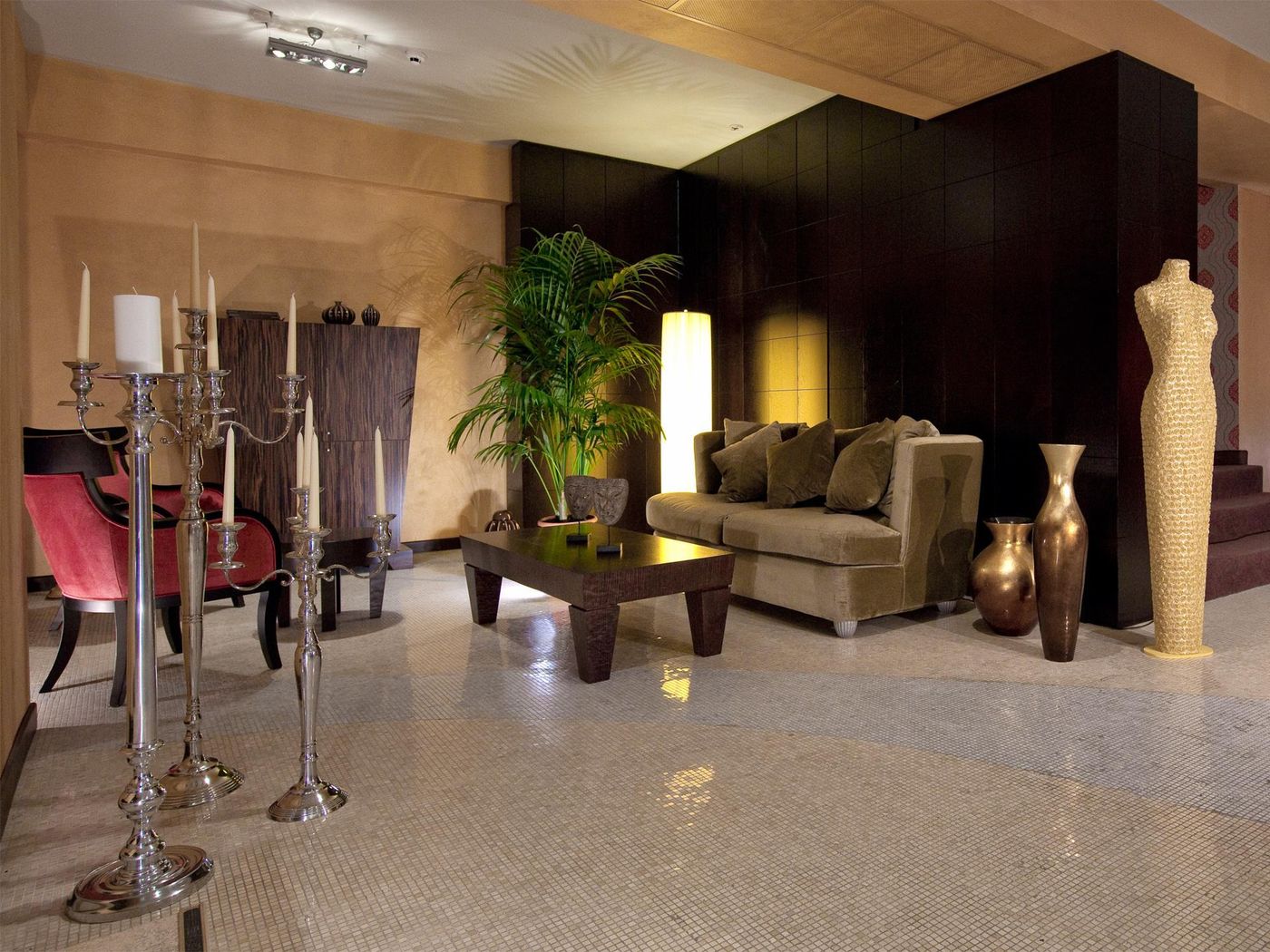 Hotel-Fiume-Lobby-13