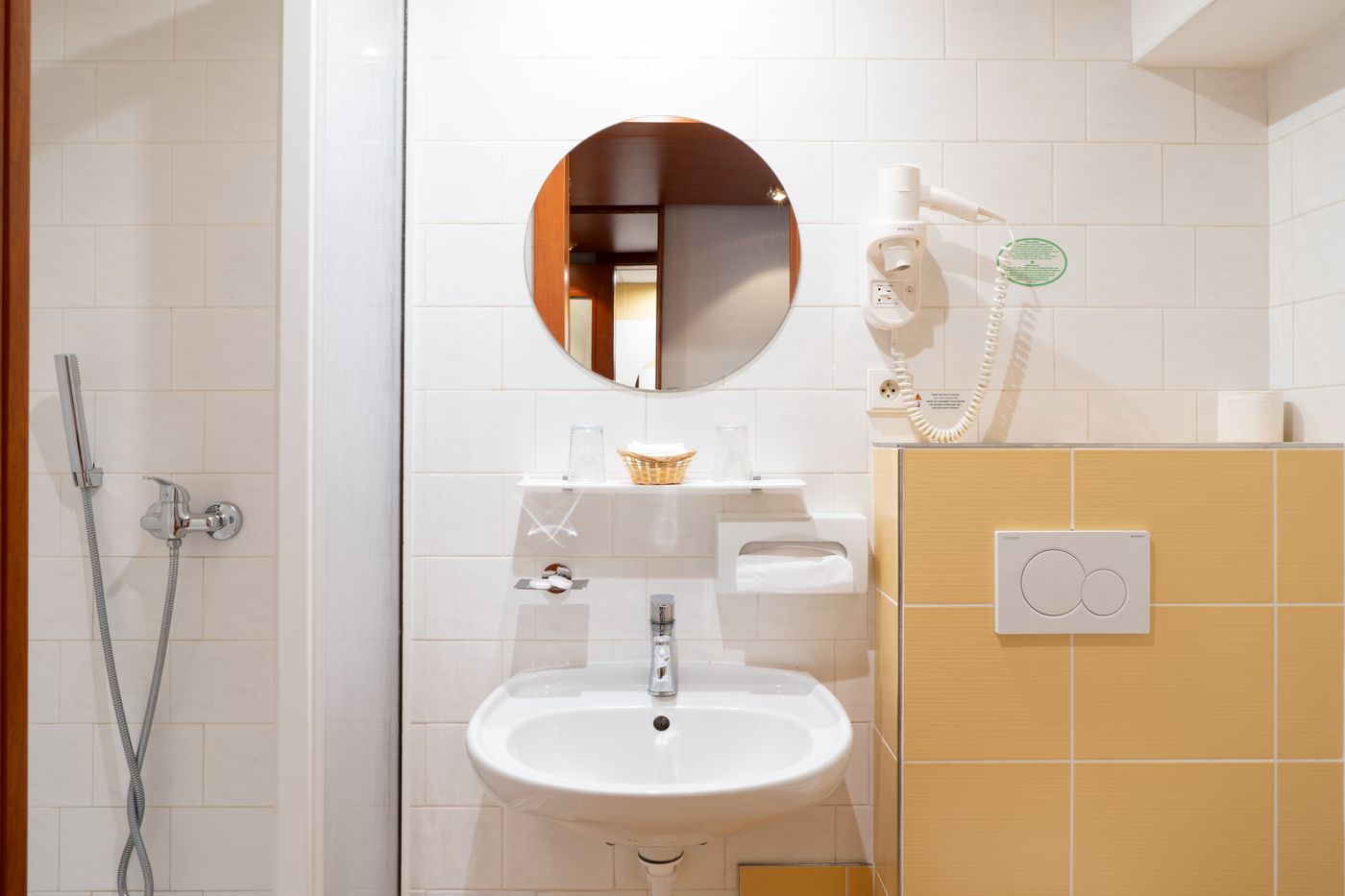 Olympik Tristar-Czech Republic-PRAGUE-Room-9