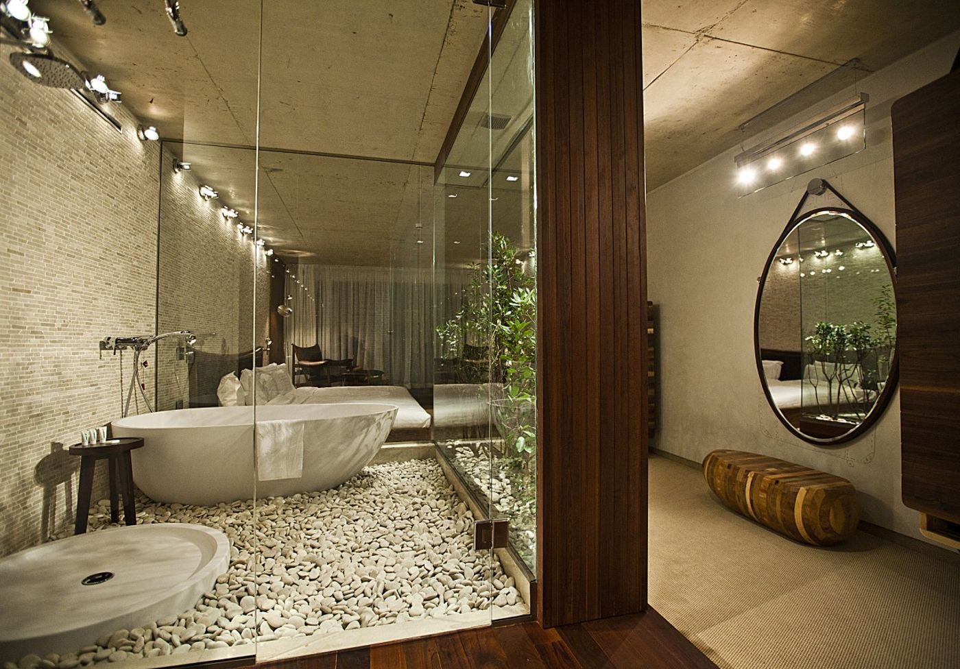 Graffit-Gallery-Hotel-Room-34