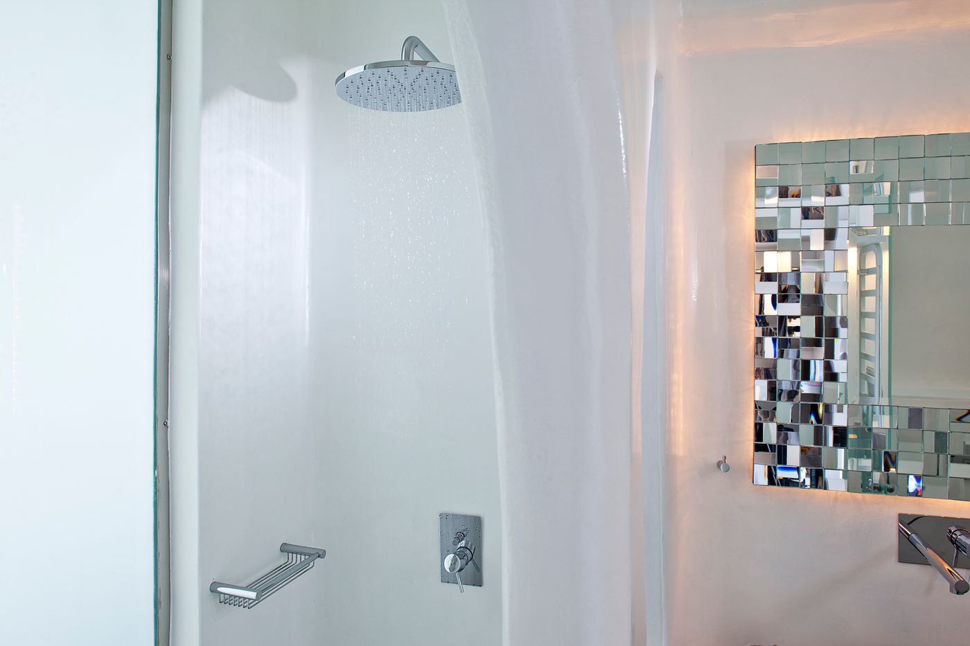 Belvedere-Suites-Room-13