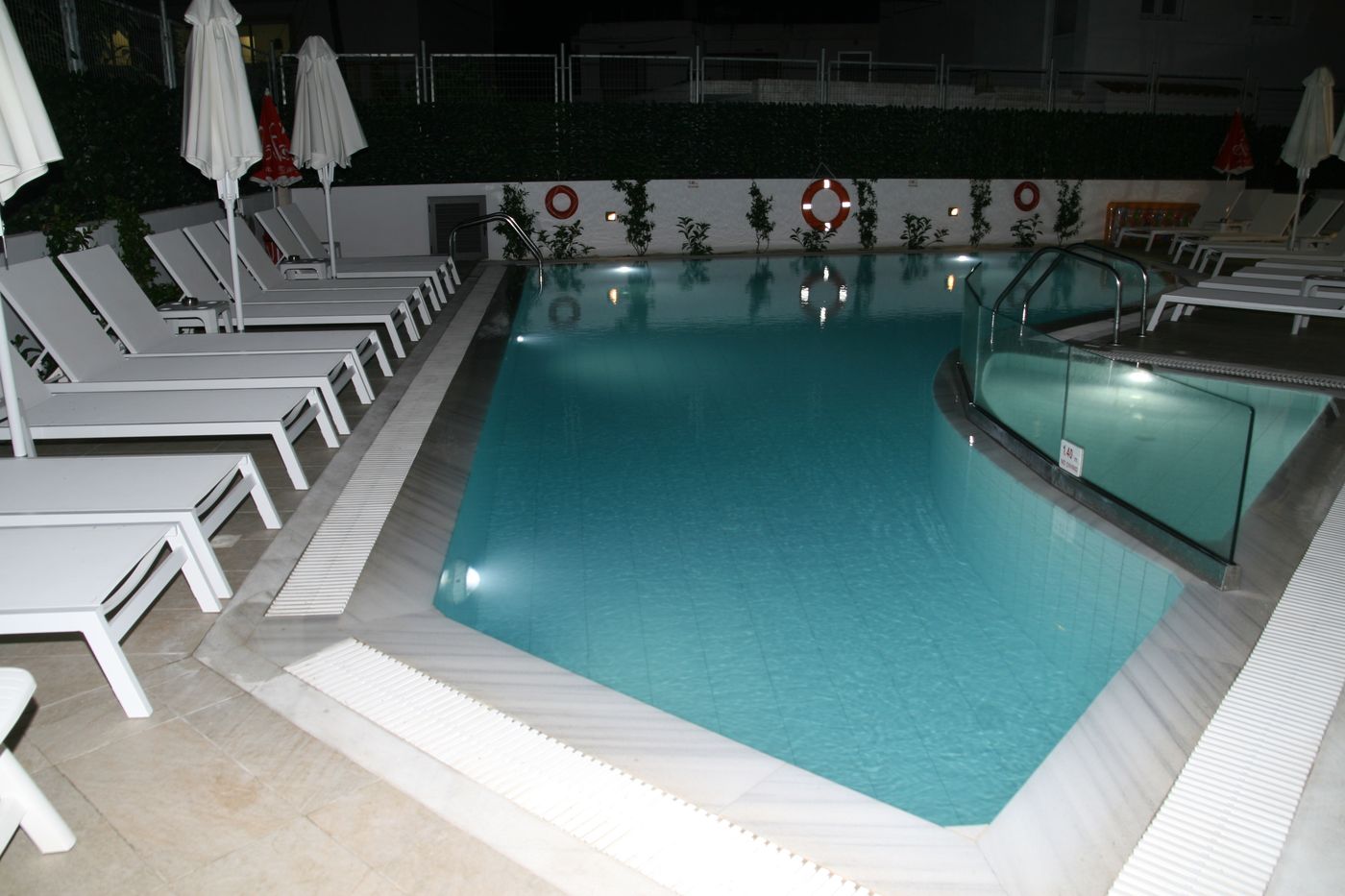 Hotel-Agrelli-Pool-5