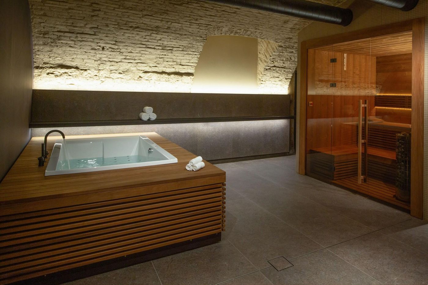 OREA-Place-Seno-Sports-and-Entertainment-49