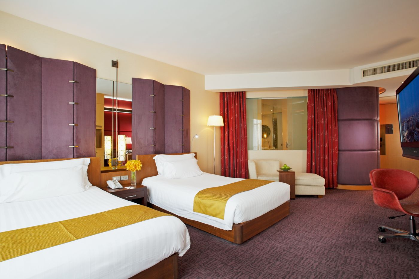 Centara-Grand-at-CentralWorld-Room-42