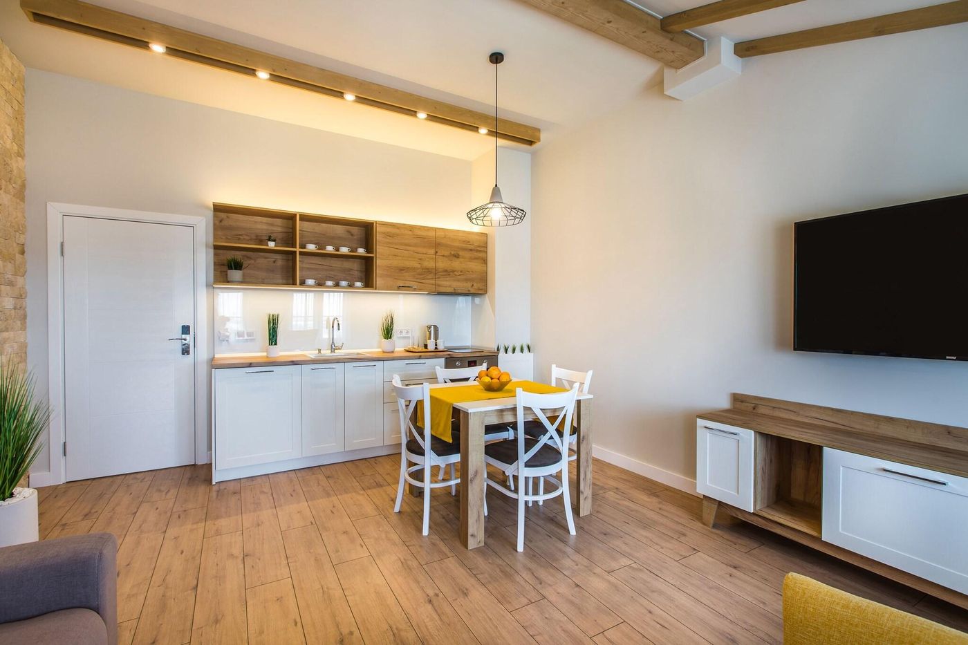 Hillhouse-Plovdiv-Room-45