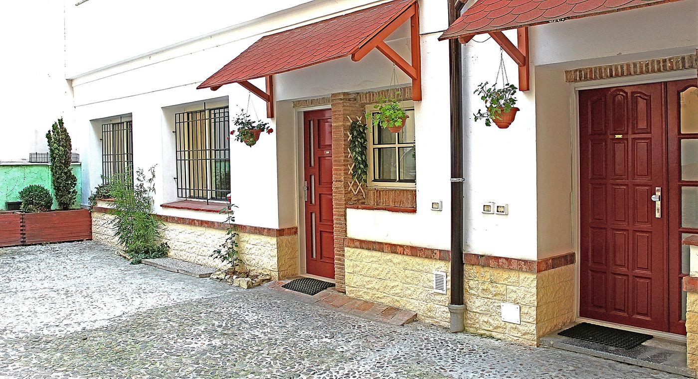 Casa-Italia-Terrace-1