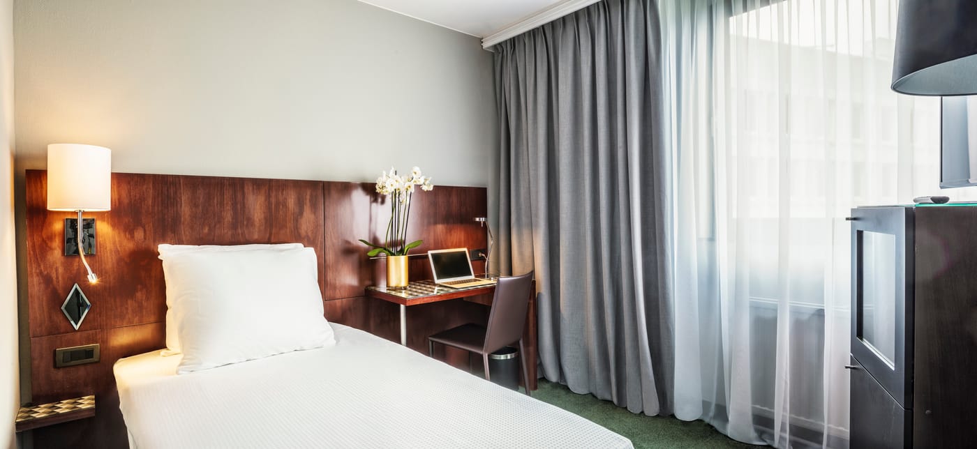 NH-Brussels-EU-Berlaymont-Room-17