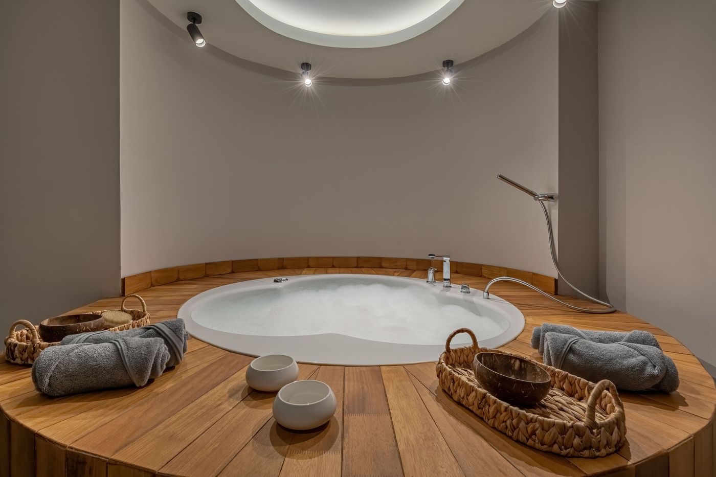 Mirada-Exclusive-Sports-and-Entertainment-77