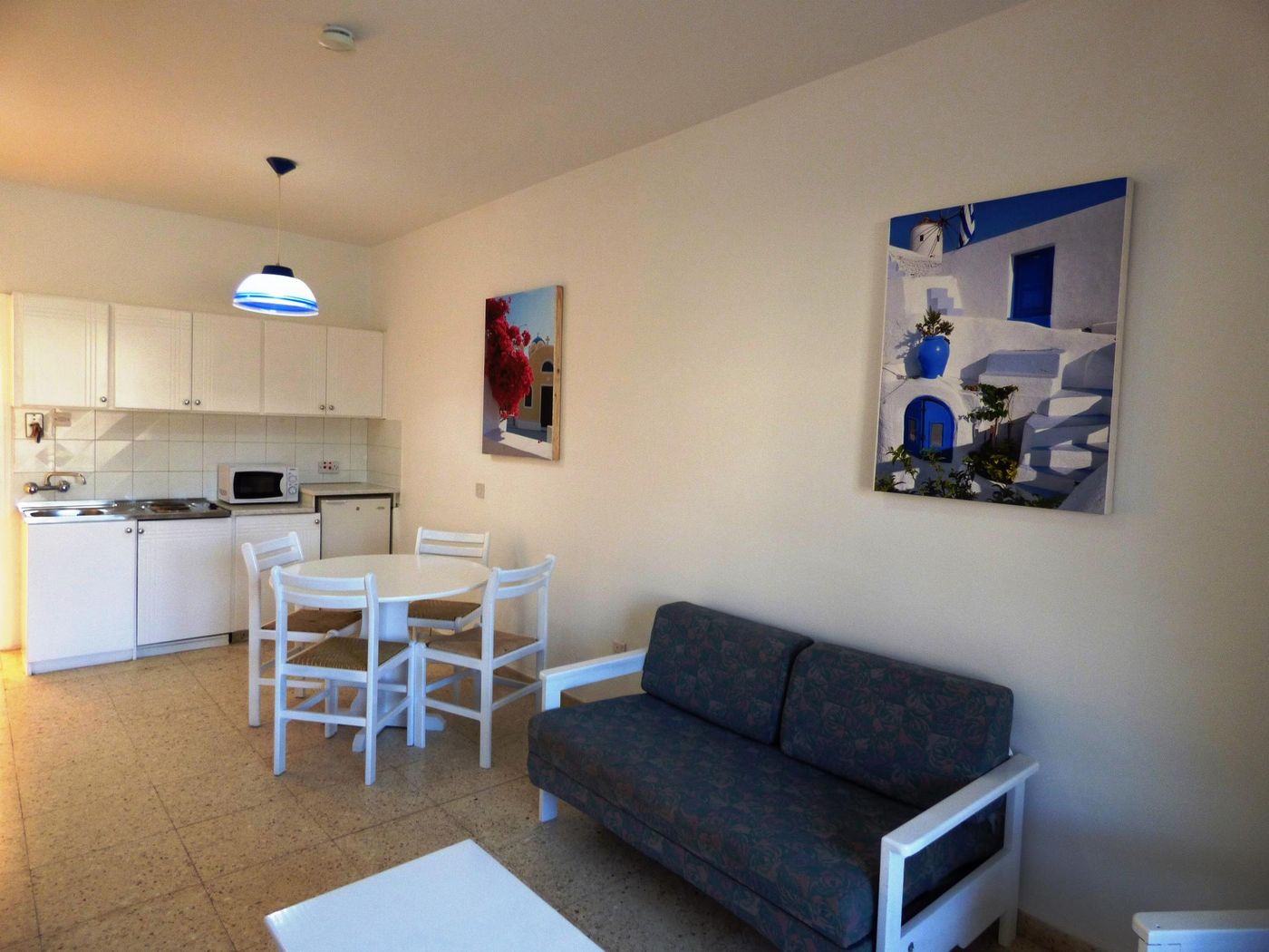 Amore-Hotel-Apartments-Room-28