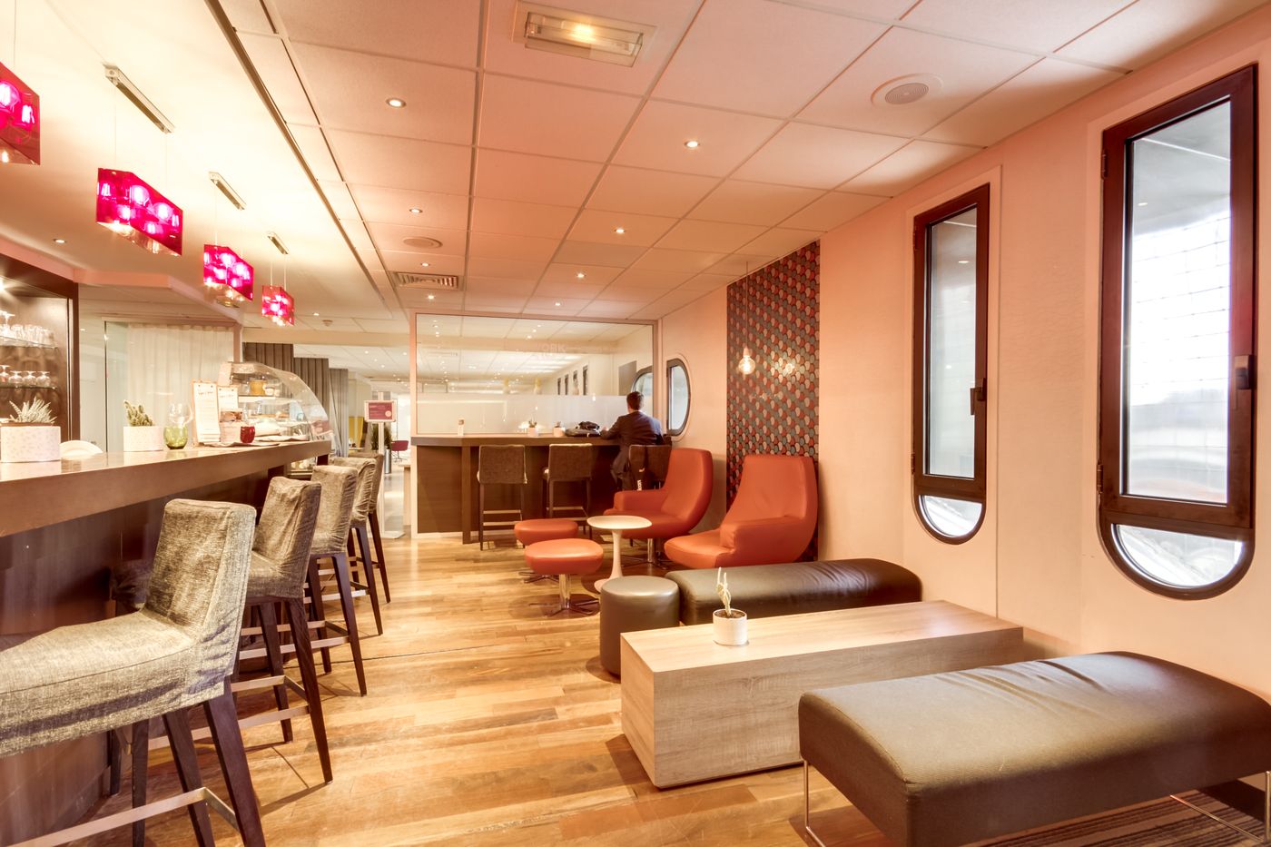 Mercure-Paris-Gare-de-Lyon-TGV-Bar-23
