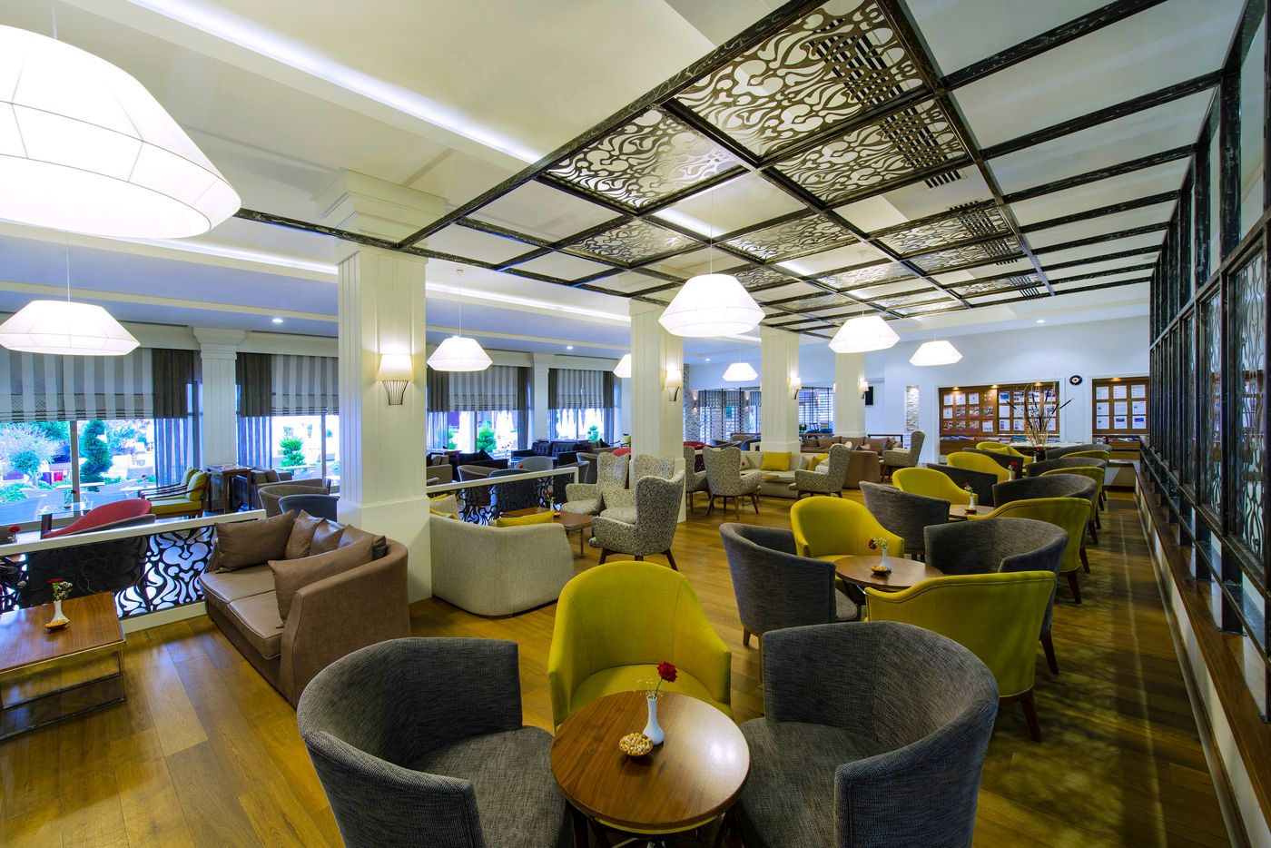 Grand-Park-Lara-Lobby-32