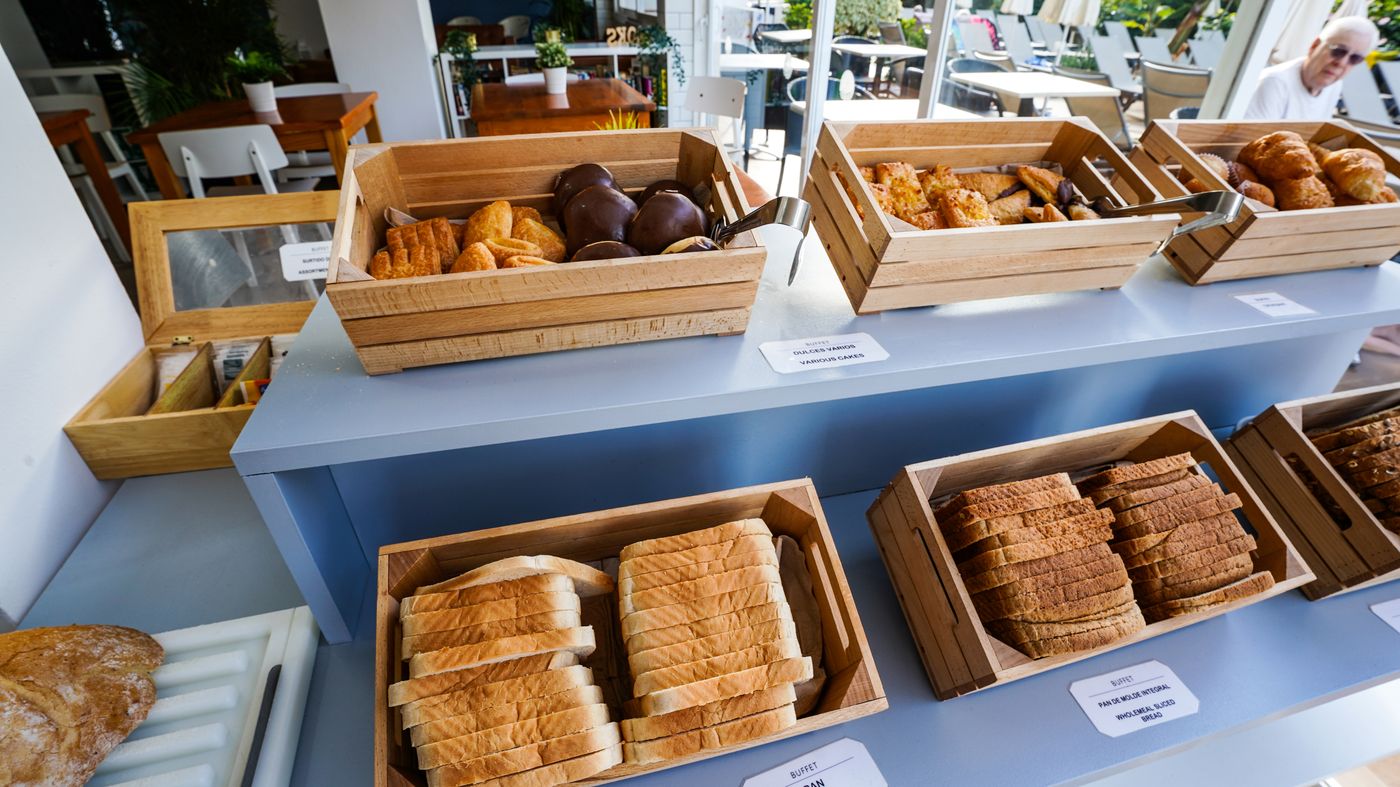 Coral-California-Restaurant-31