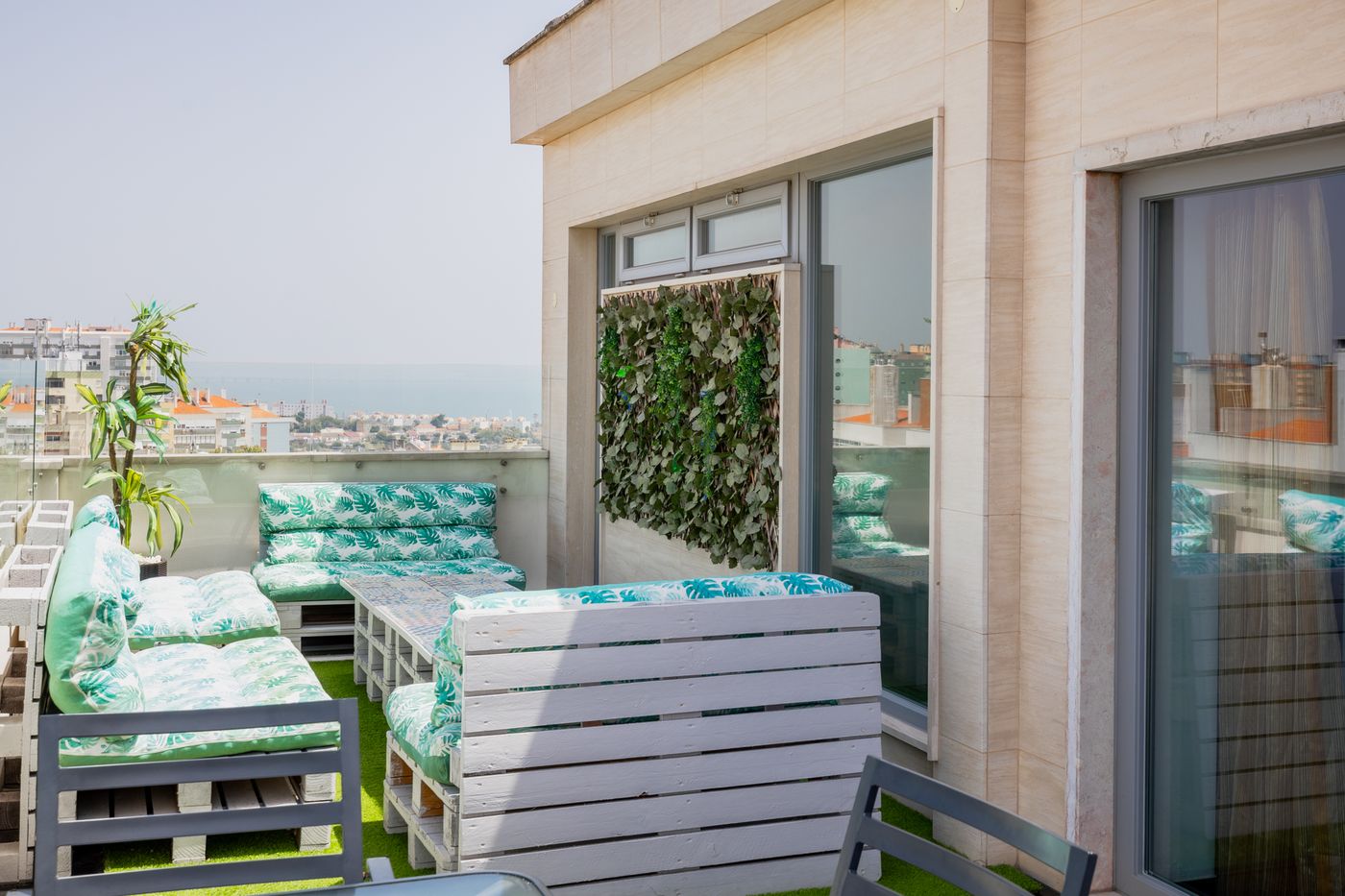 DAH-Dom-Afonso-Henriques-Terrace-1