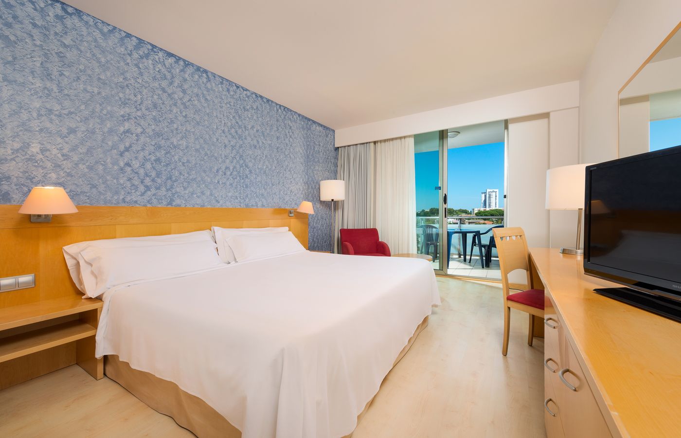 Sol-Port-Cambrils-Hotel-Room-27