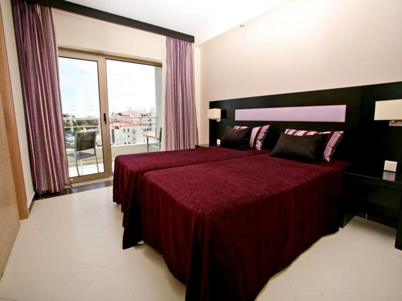 Areias Village Hotel and Apartments