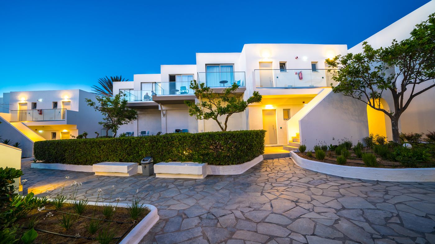 Adele-Beach-Hotel-General-view-14