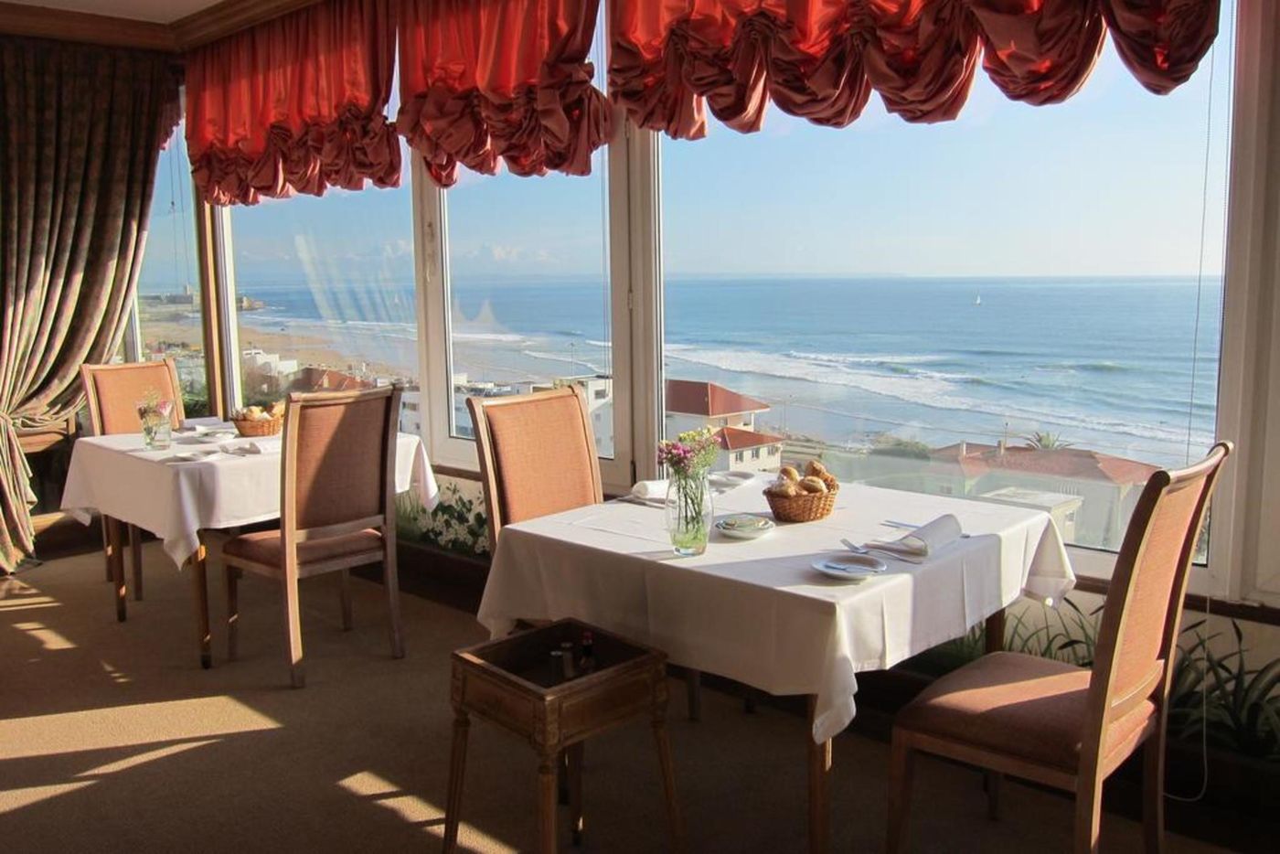 Carcavelos-Beach-Hotel-Restaurant-25