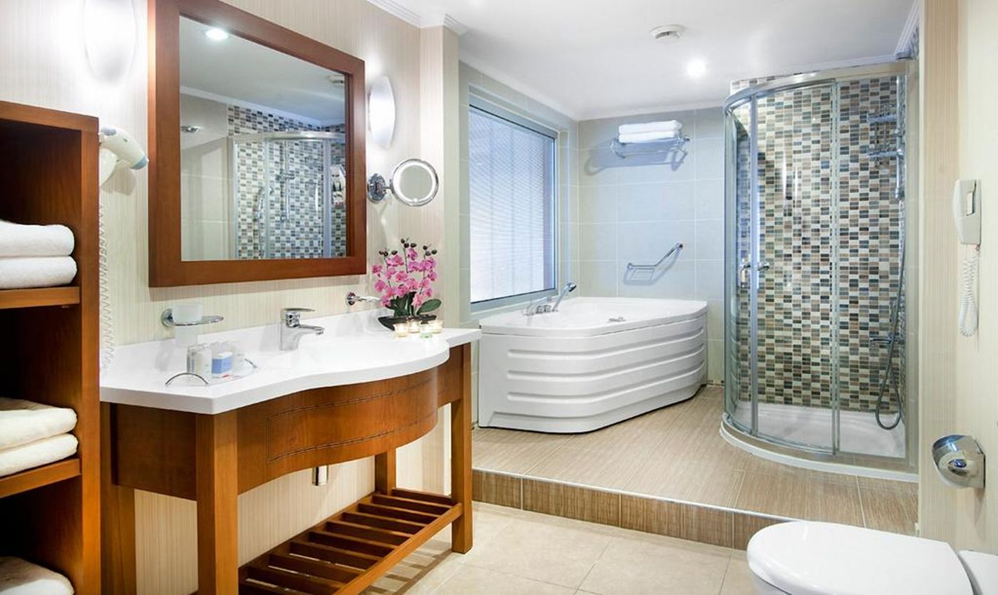 Belconti-Resort-Hotel-Room-36