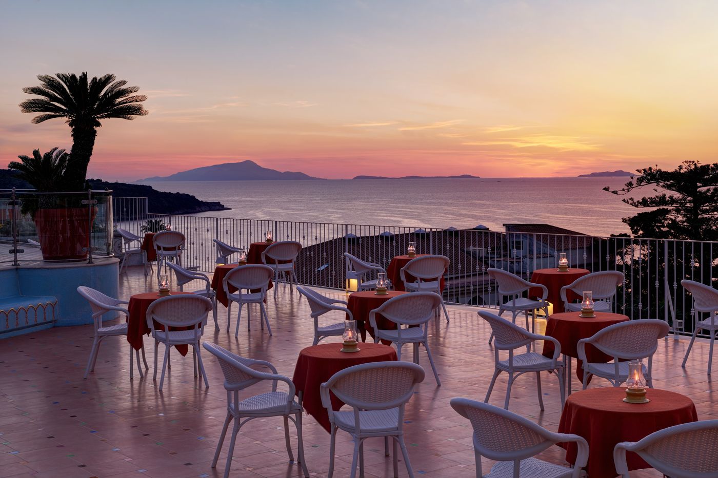 Grand-Hotel-de-la-Ville-Bar-69