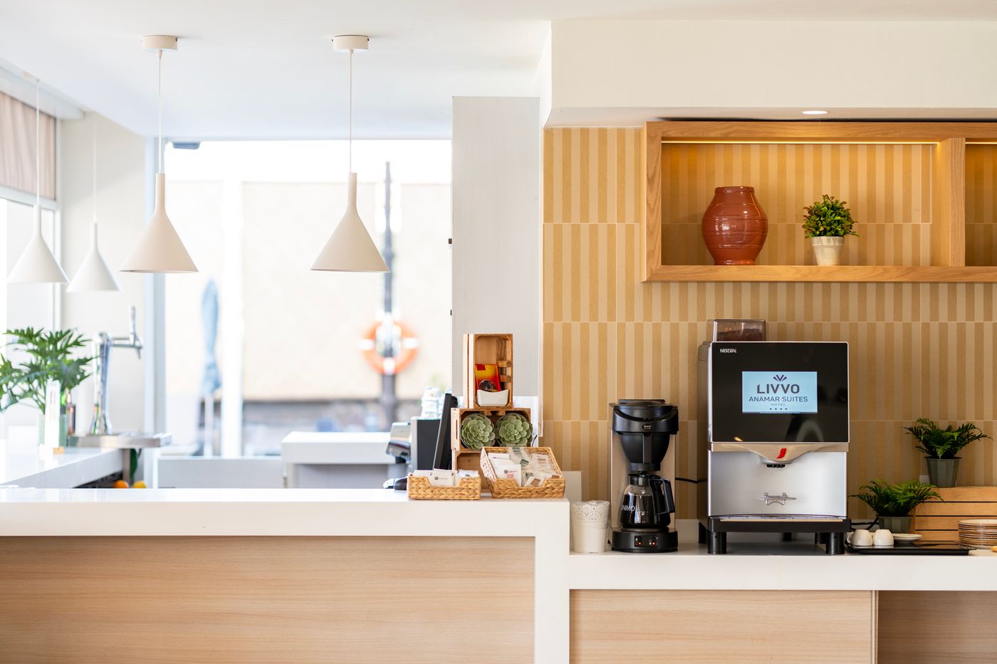 Hotel-LIVVO-Anamar-Suites-Restaurant-50