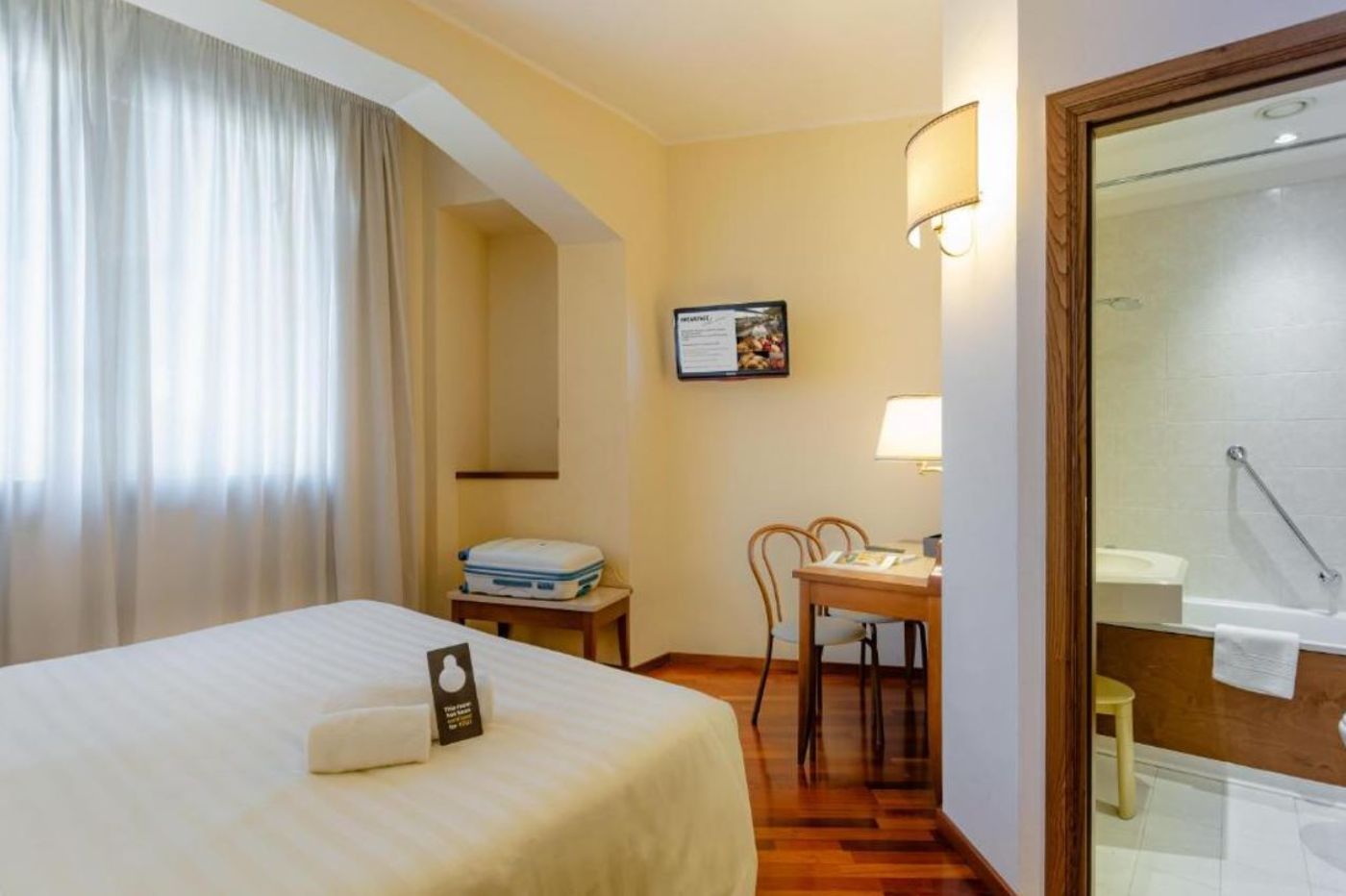 Pitti-Palace-al-Ponte-Vecchio-Room-23