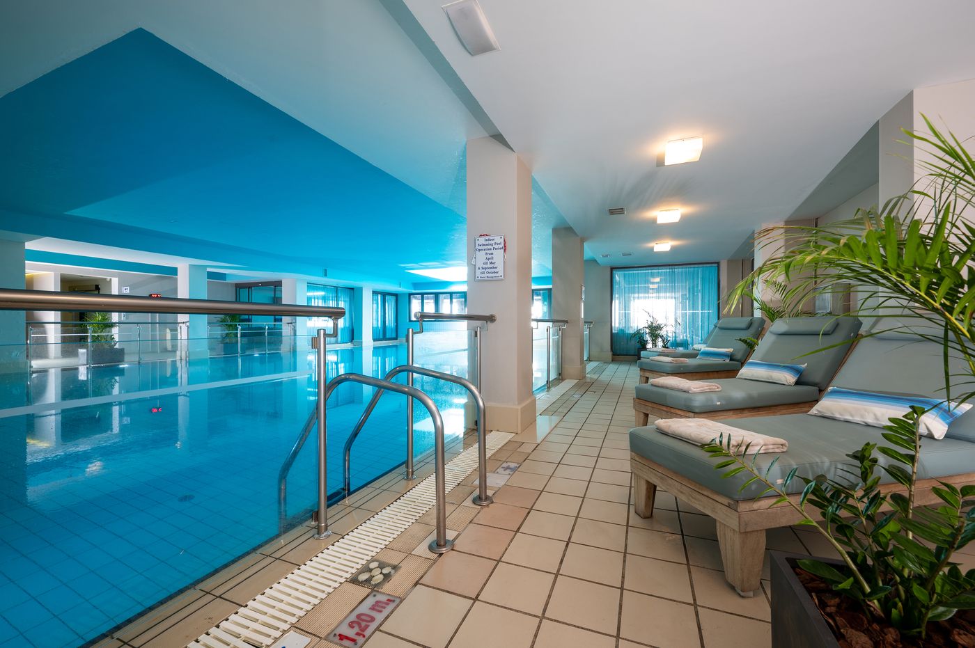 Royal---Imperial-Belvedere-Hotels-Pool-14