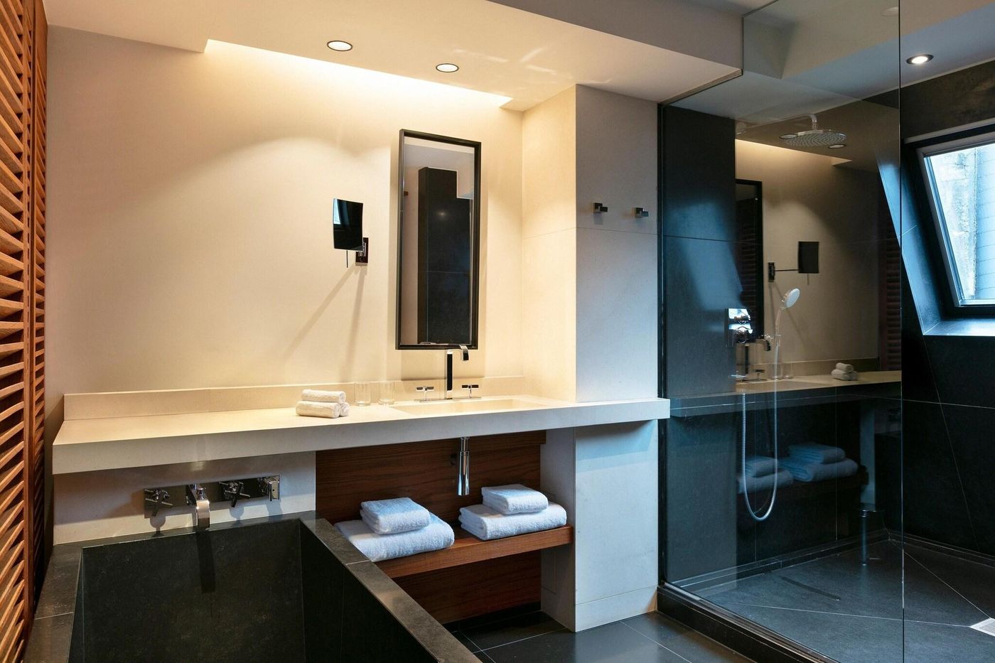 Le-Metropolitan-Room-32