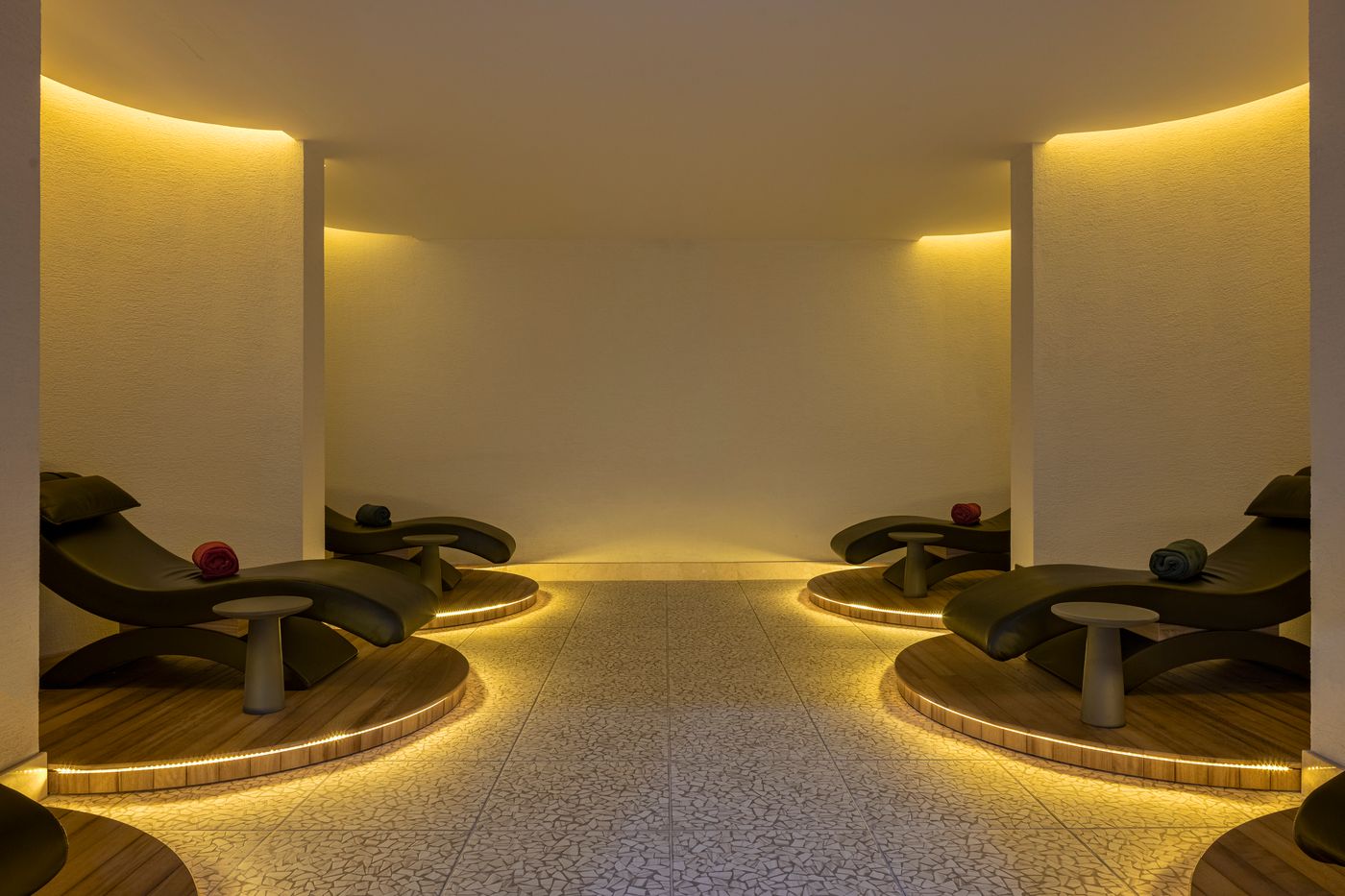 Arcanus Hotels Trendline Side