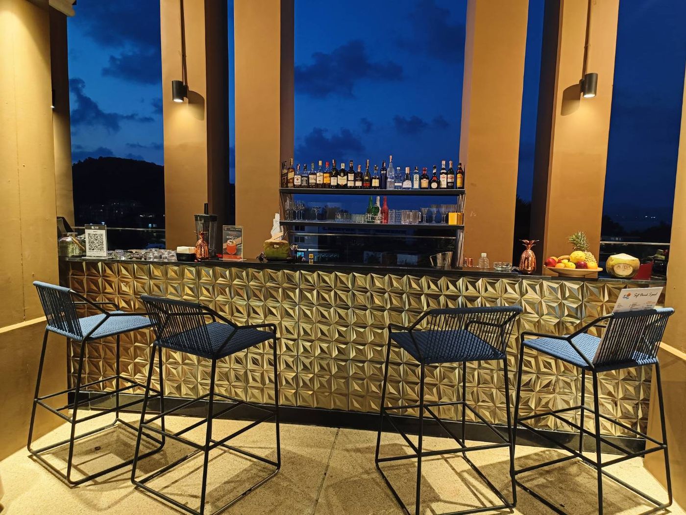 MIDA-Grande-Resort-Phuket-Bar-75