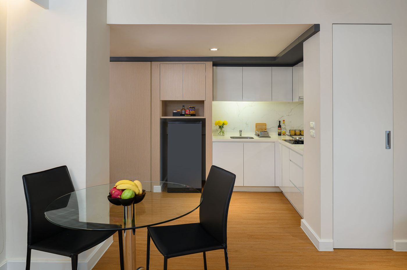 Parkroyal-Suites-Bangkok-Room-26