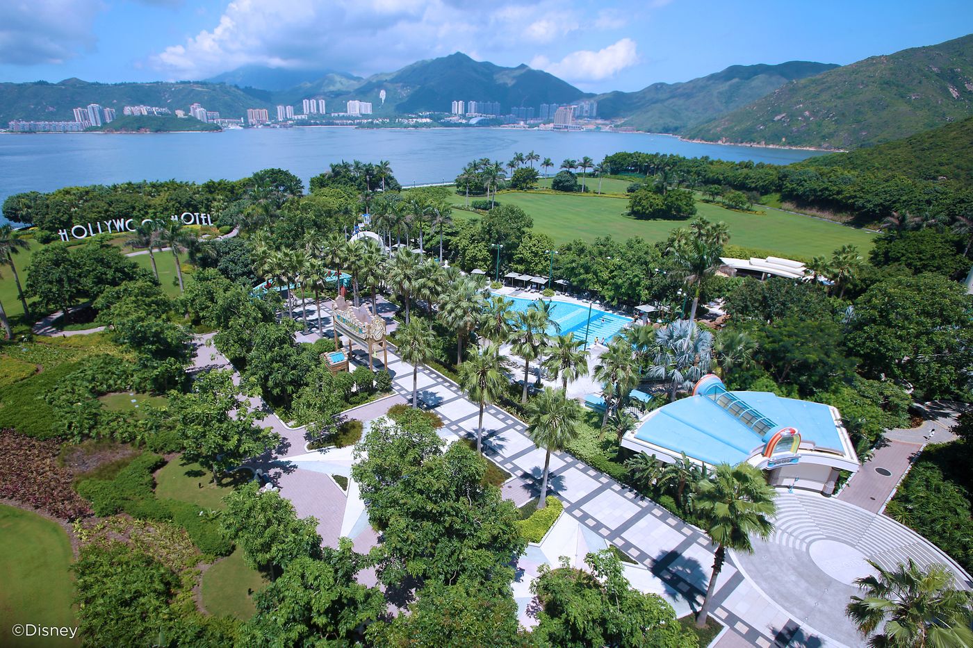 Disney-s-Hollywood-Hotel-Room-29