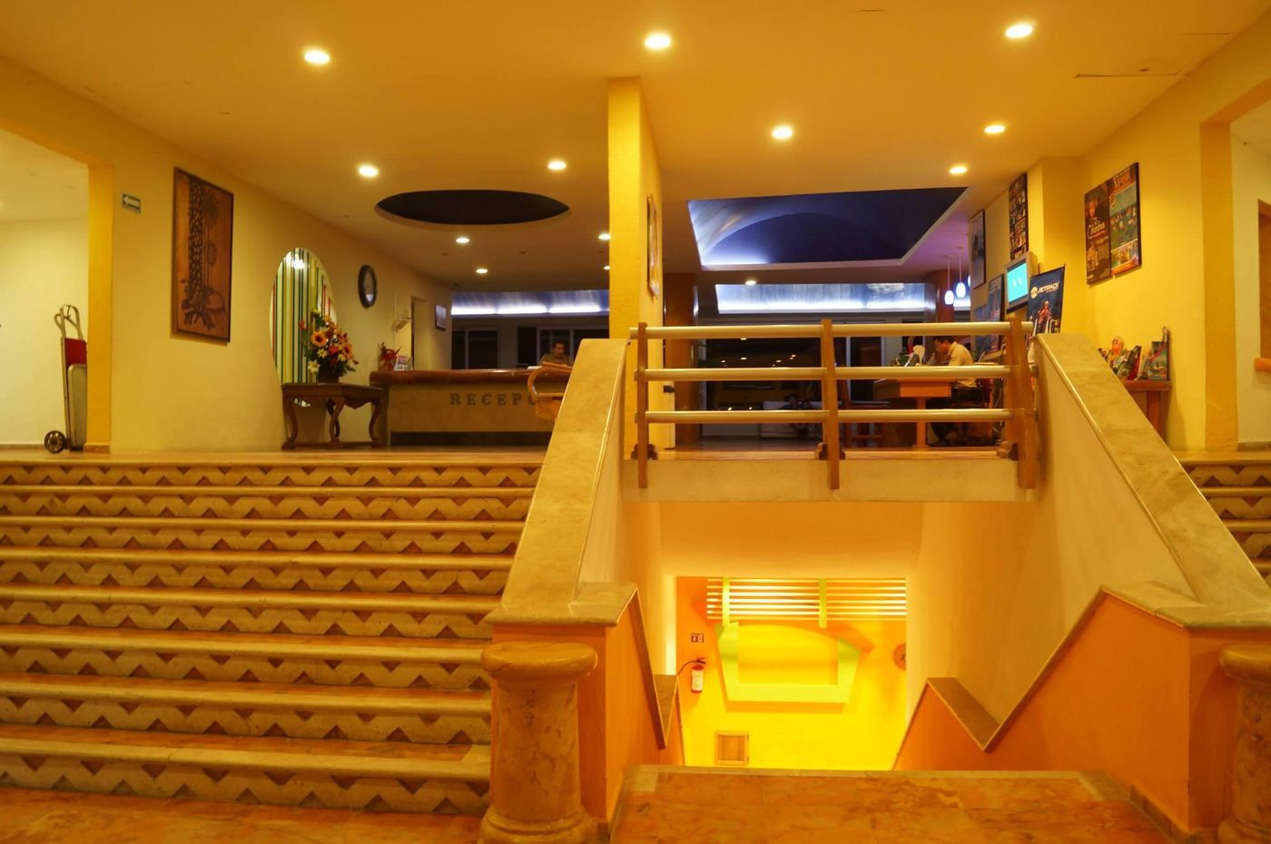 Solymar-Beach-Resort-Lobby-34