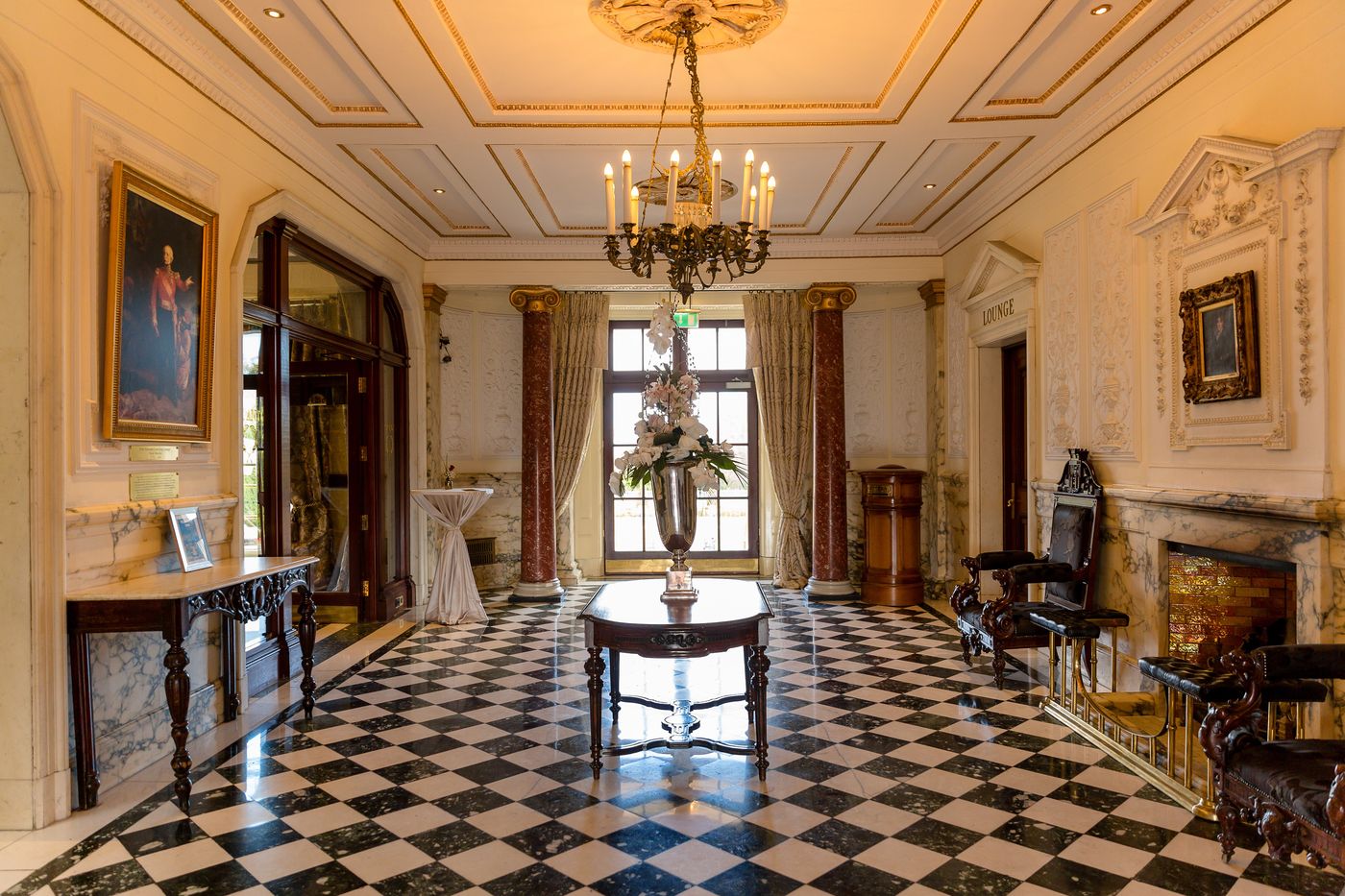 Radisson-Blu-St-Helens-Hotel-Lobby-13