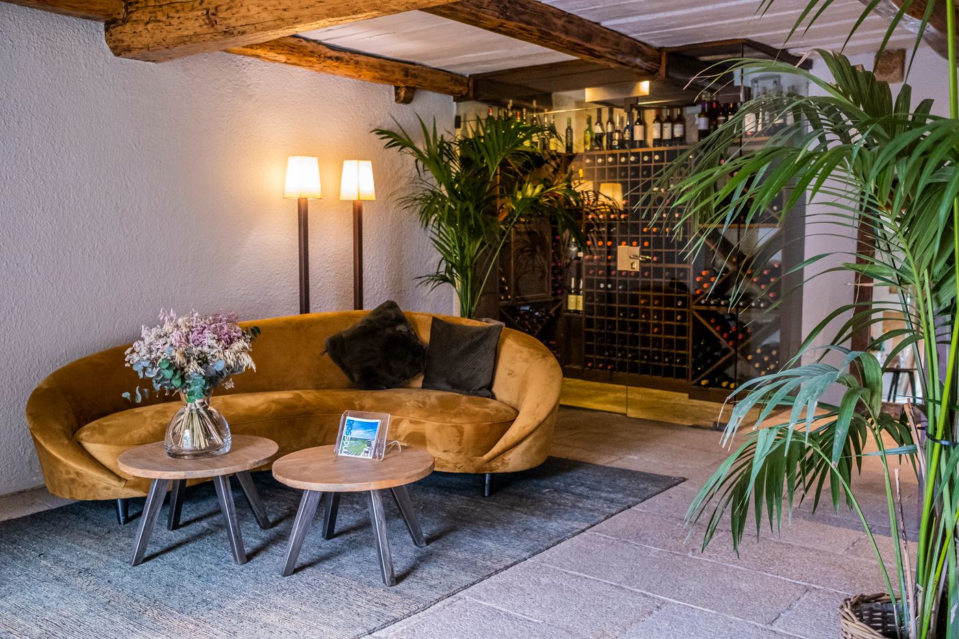 Mas-Sola-Restaurant-48