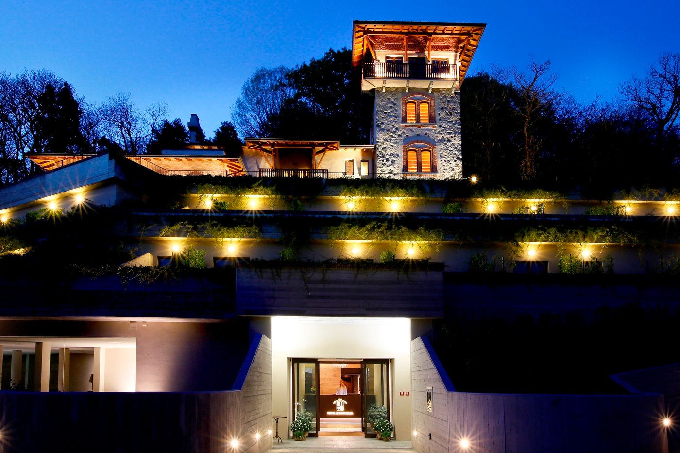 Tenuta De L'Annunziata-Italy-Uggiate Trevano-General view-1