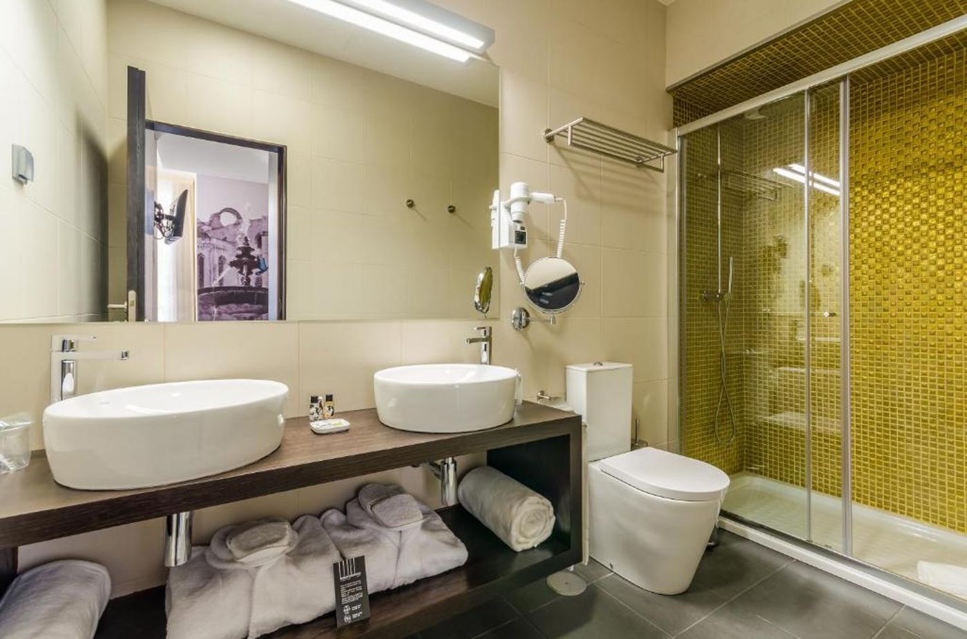 behotelisboa-Room-30