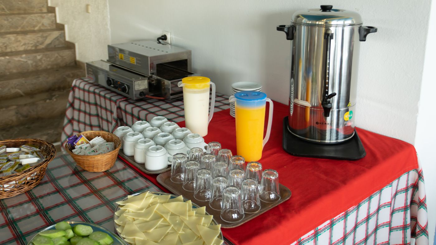 Neon-Beach-Hotel-Lobby-27