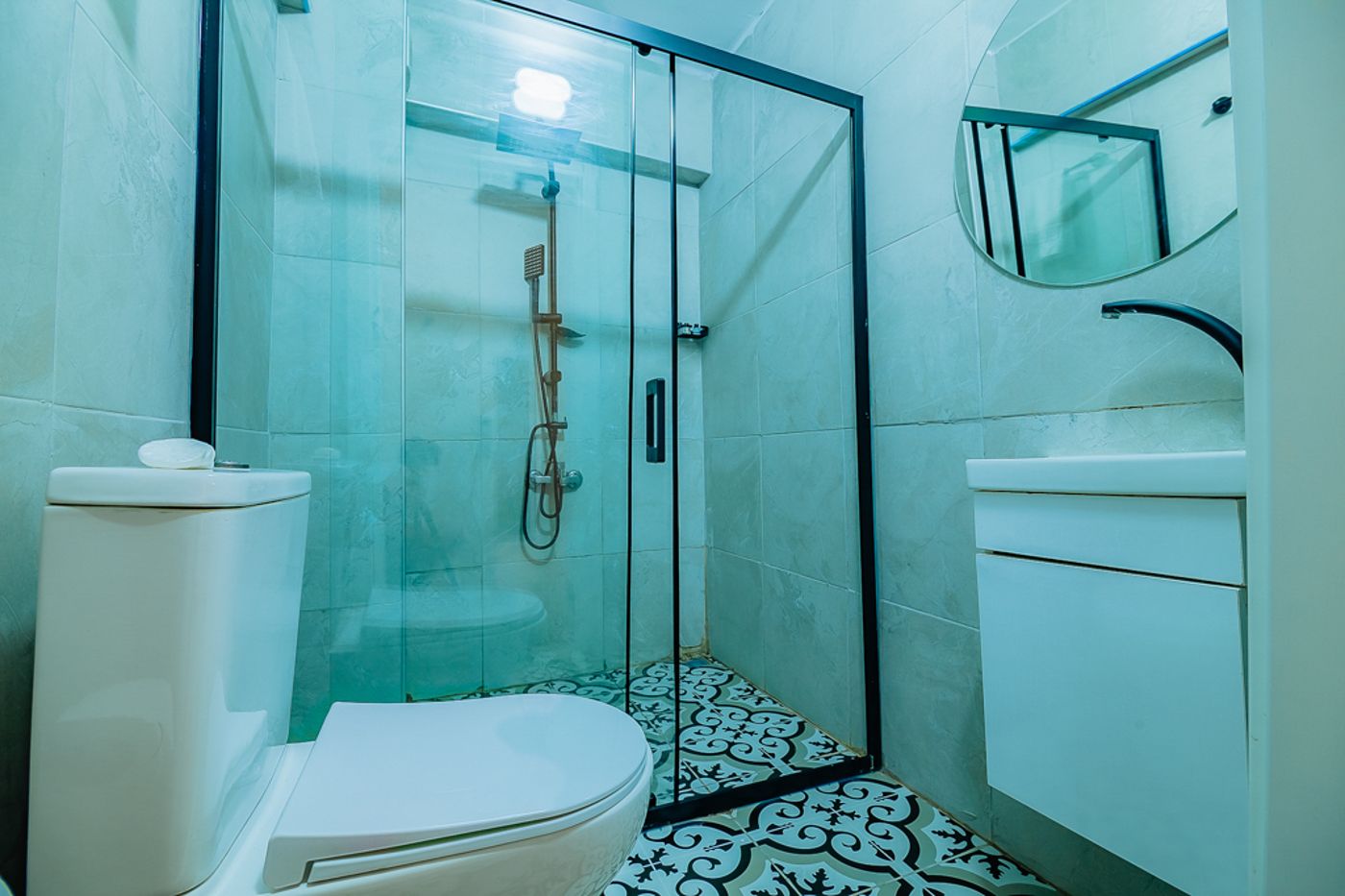 Ali-Khan-Hotel-Room-33