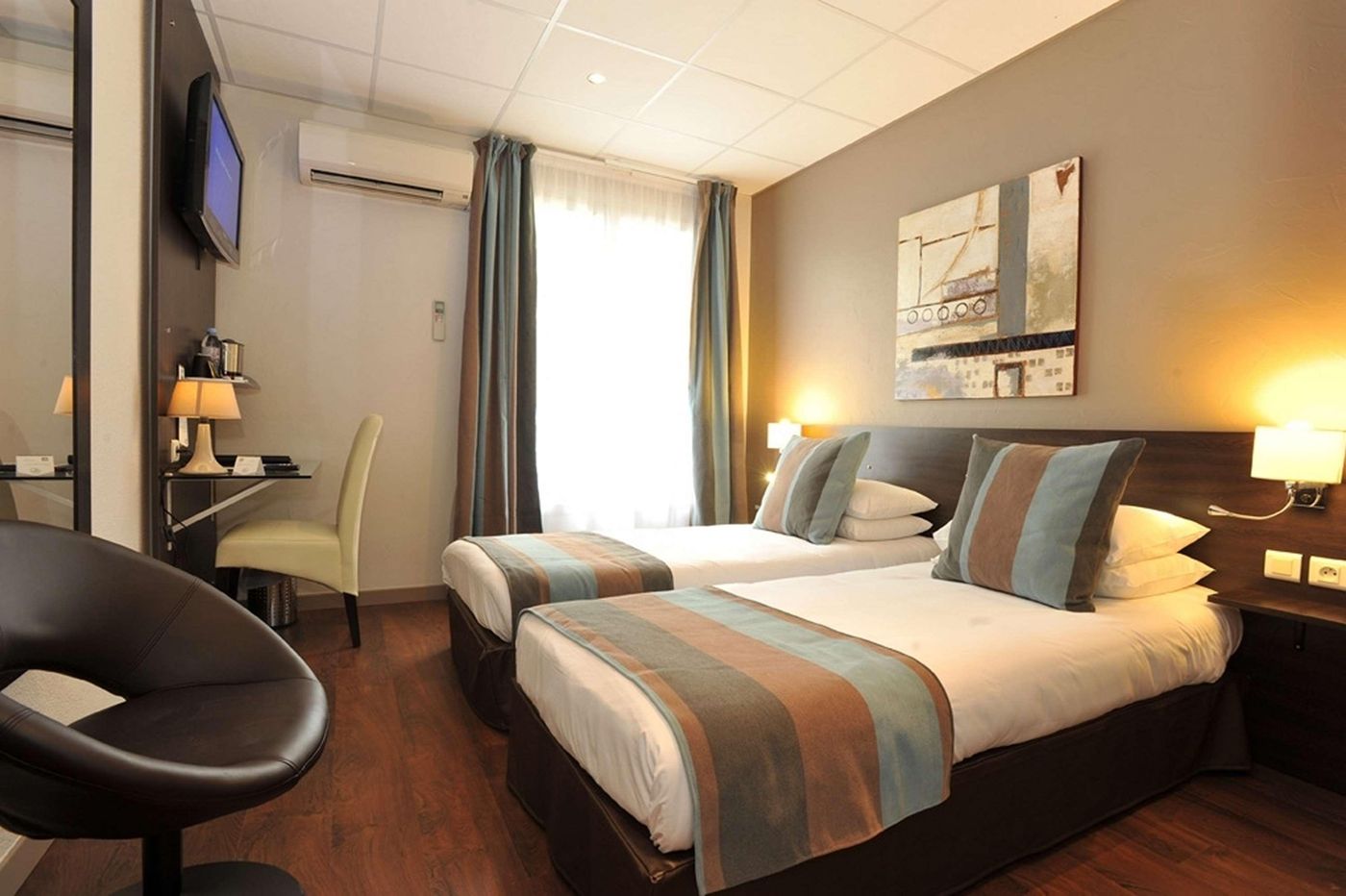 Best Western Plus Hotel Windsor-France-Perpignan-Room-7