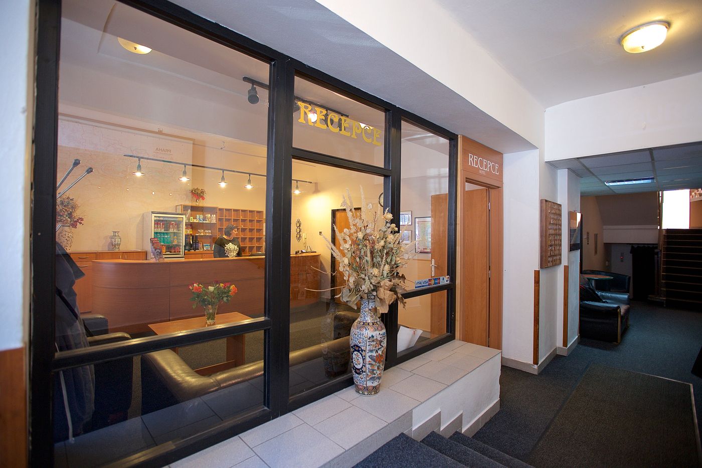 Olga-Czech Republic-PRAGUE -Lobby-4