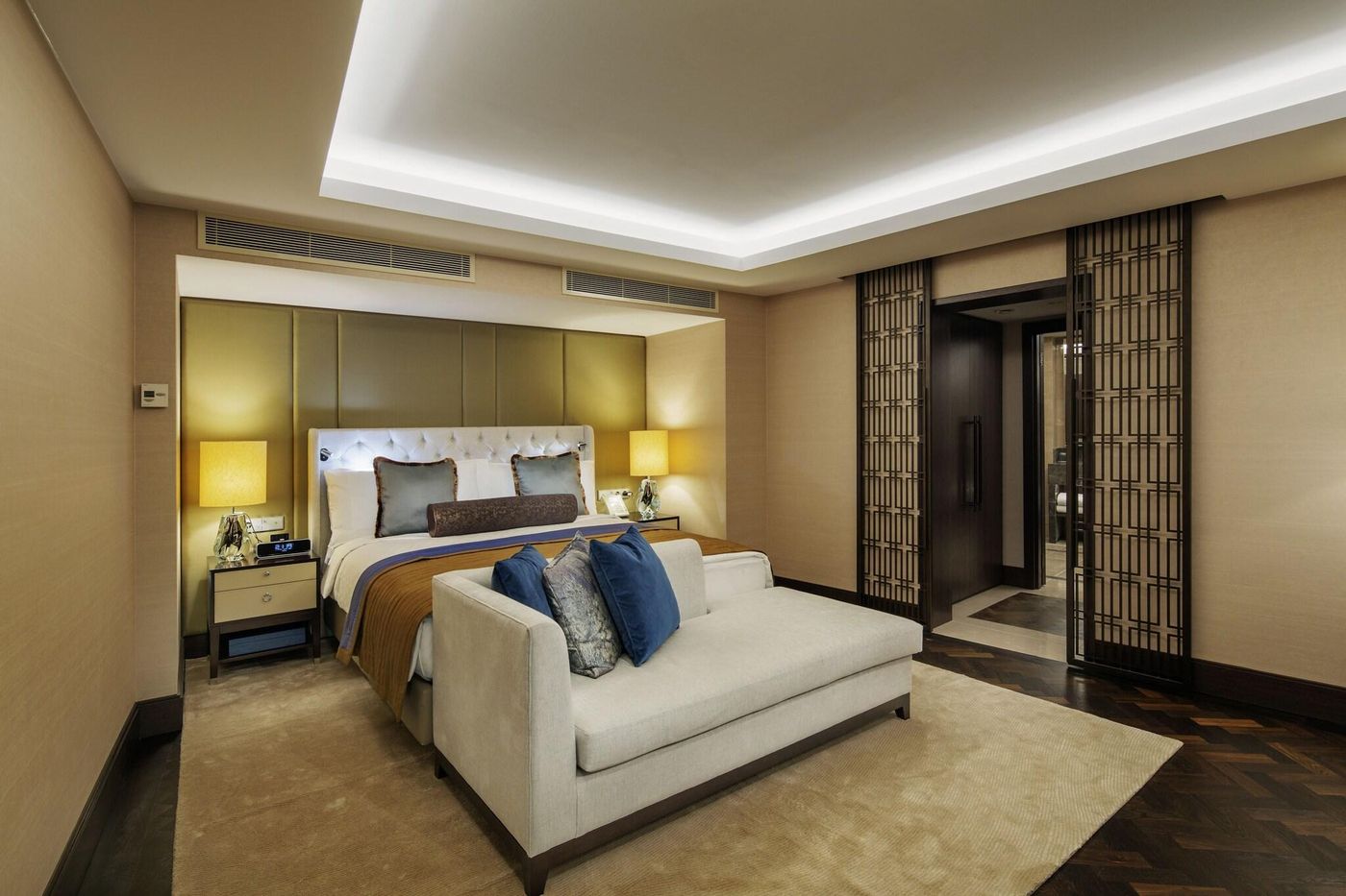 Conrad-Istanbul-Bosphorus-Room-70