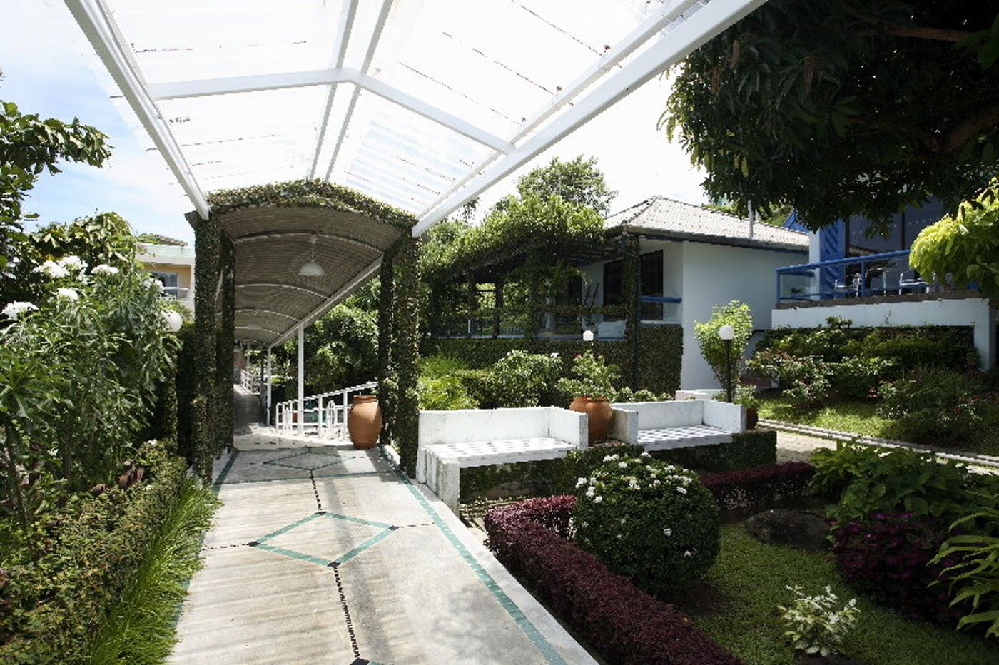 Kantary-Bay-Hotel-Phuket-Terrace-6