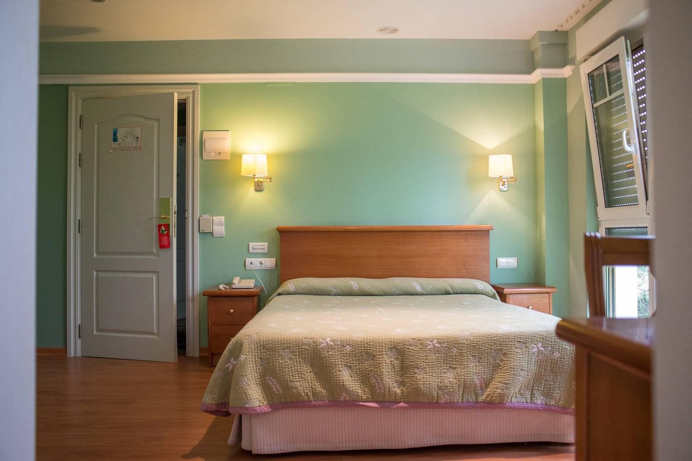 Faro de San Vicente-Spain-SAN VICENTE DE LA BARQUERA-Room-8