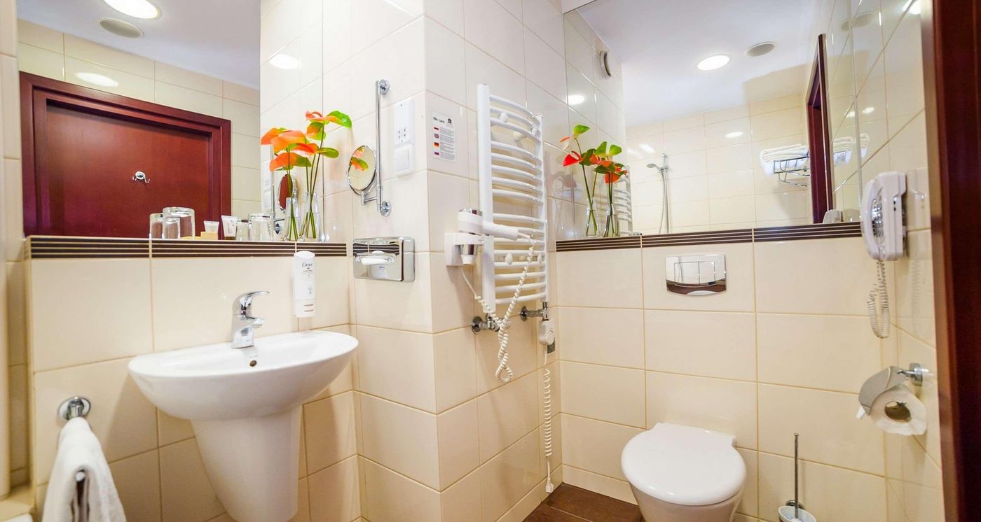 Premier-Krakow-Hotel-Room-24