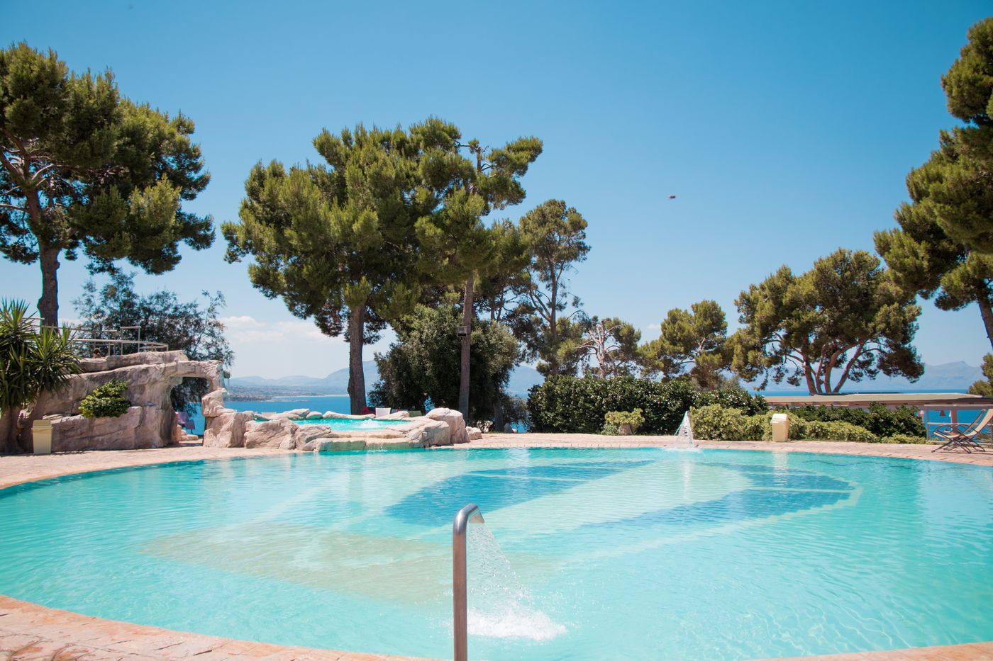 CDS-Hotels-Terrasini-Pool-2