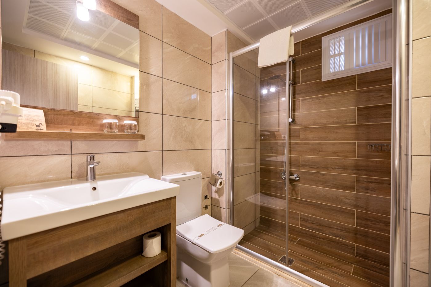 New - Sealight Family Club