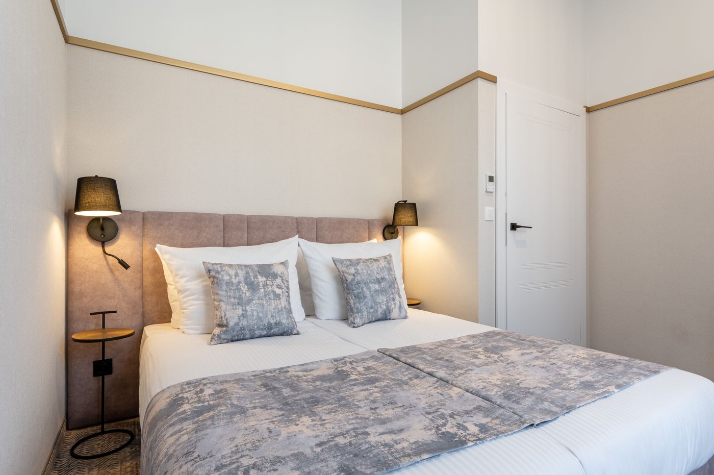 Mr67-Mayera-Rapaporta-Room-14