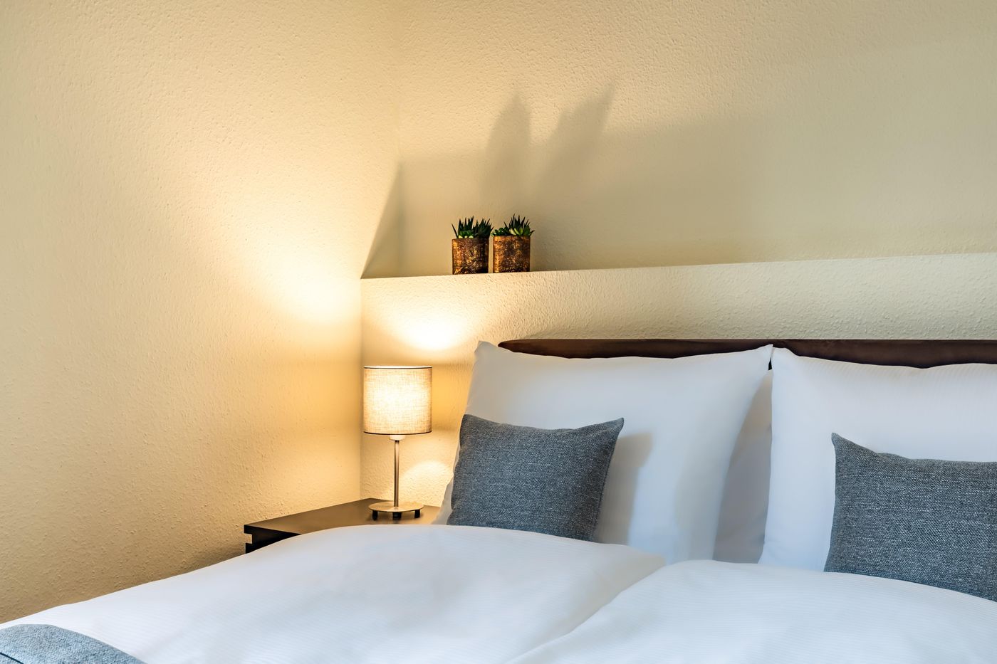 Hotel-City-B-Room-55